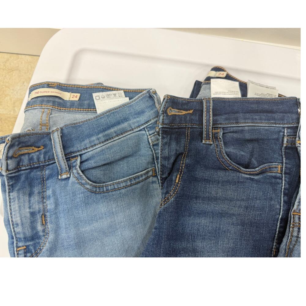 Levi's 710 Skinny Jeans Size 24 Set of 4 - Picture 2 of 13